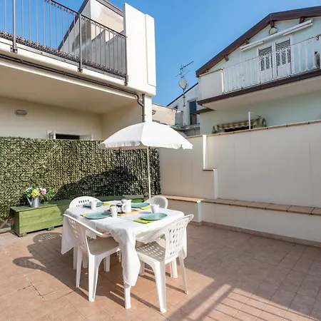 Апартаменты Terrazza Verdi Roseto Vacanza